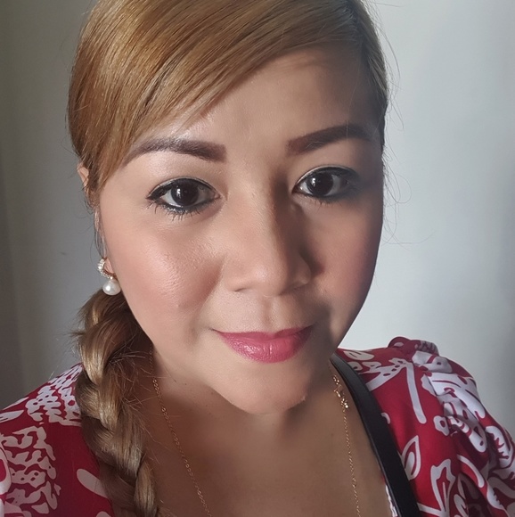 Meet your Posher, Cherry - Picture 1 of 1